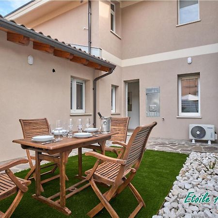 Casa Monique Apartments Desenzano del Garda Exteriör bild