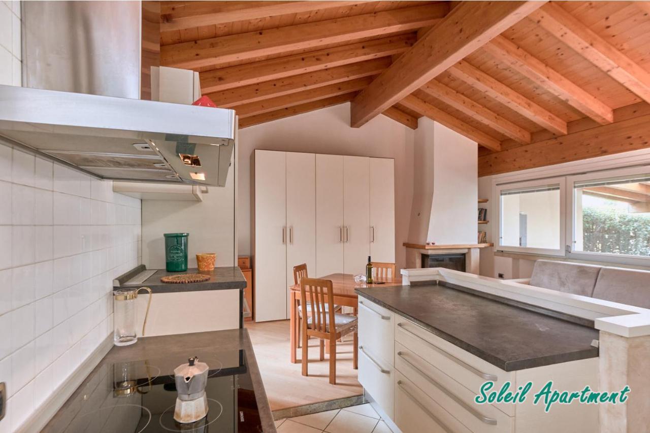 Casa Monique Apartments Desenzano del Garda Exteriör bild